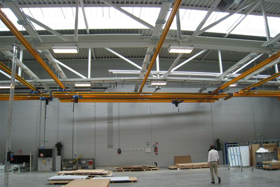 安博为奥地利的铝型材和复合材料制造商提供轻型悬挂系统