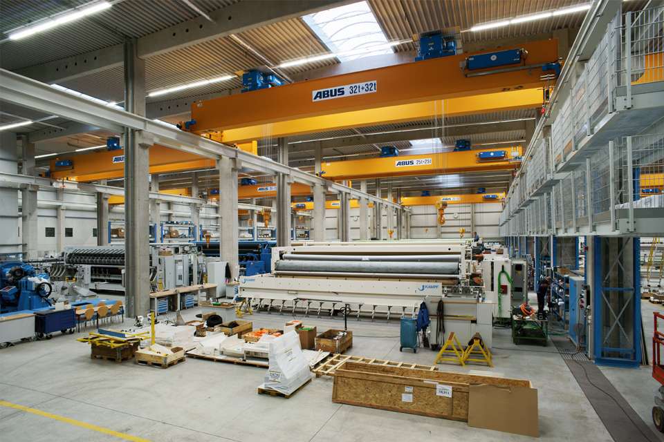 重量级搬运：安博桥式起重机应用于德国企业
