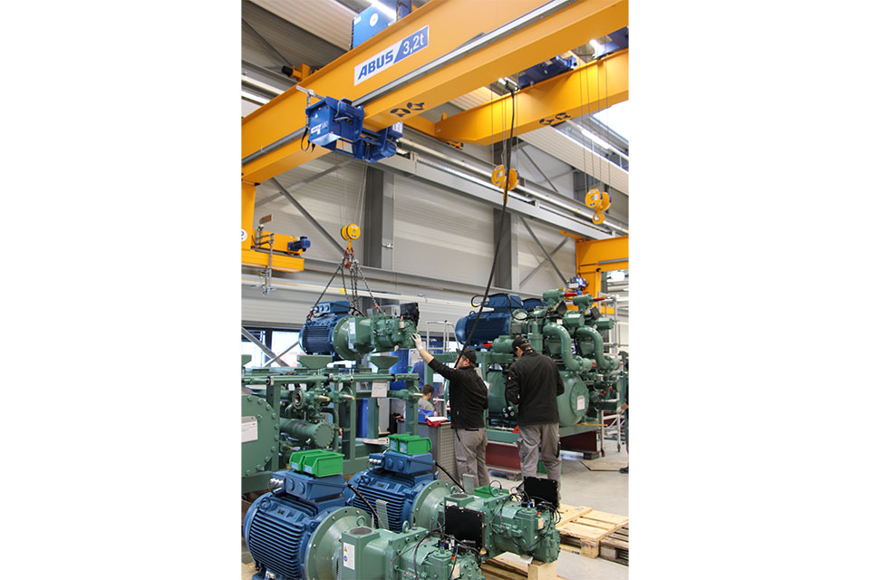 安博桥式起重机在德国空调和制冷技术制造商的应用